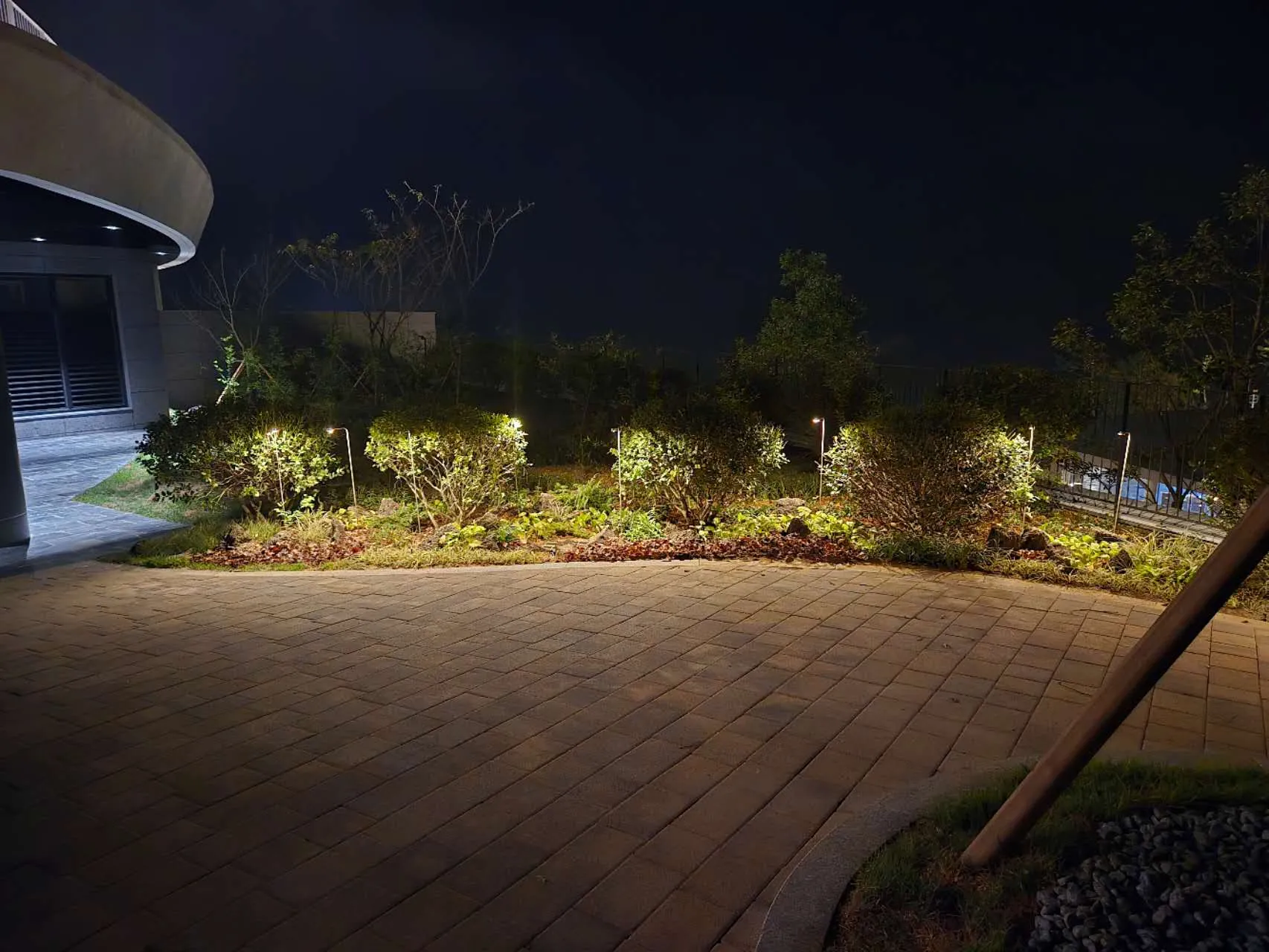 Outdoor Lighting for Public Parks and Urban Plazas: Creating Safer and More Vibrant Community Spaces