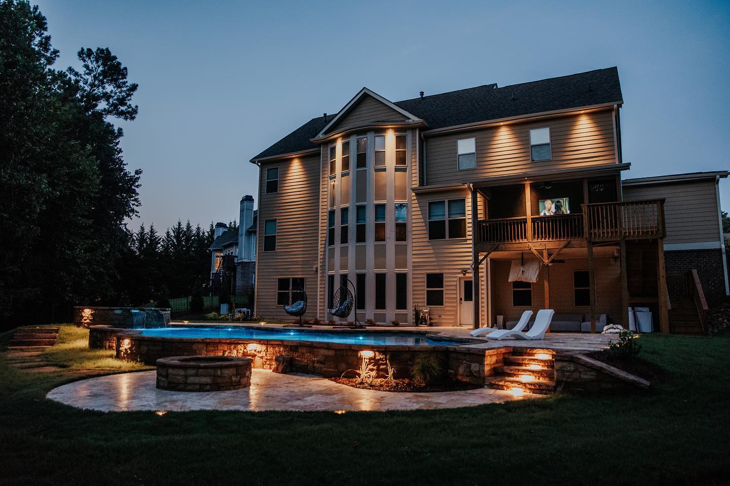 How Custom Outdoor Floodlights Are Transforming Commercial Lighting Projects