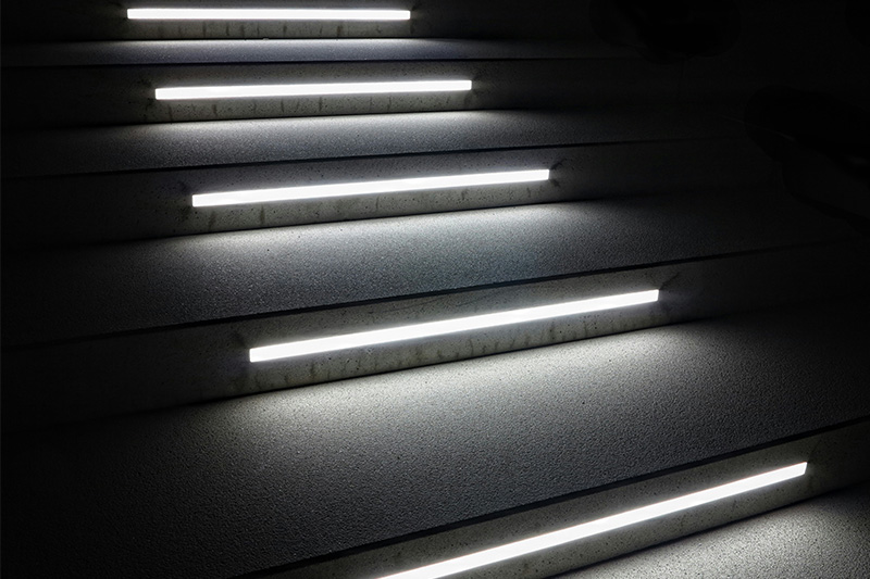 Rectangular Wall-Washer Lights with High-Strength Tempered Glass Covers